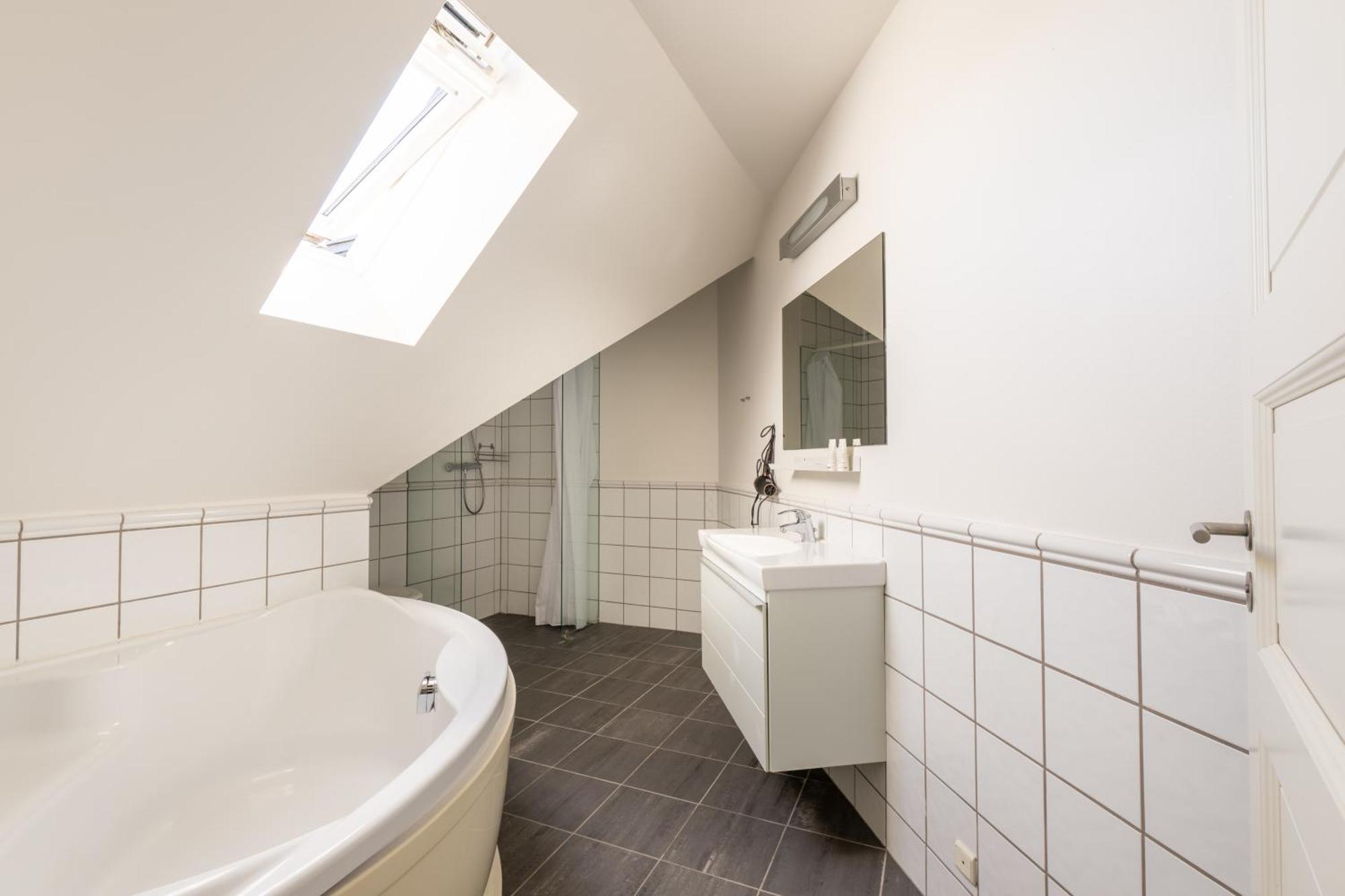 Bright 3Br Apartment With Balcony And Amazing Lake View Copenaghen Esterno foto